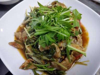 水菜と豚バラの炒め物