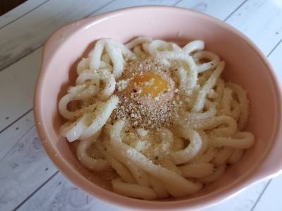釜玉バターのぶっかけうどん