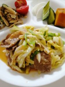キャベツと豚肉のみそ炒め