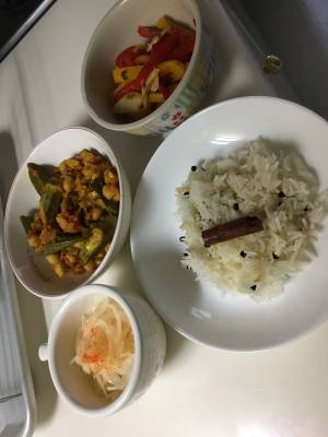 豆とオクラのカレー