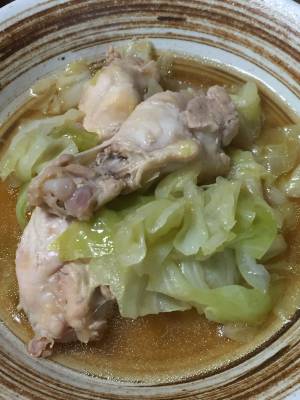 手羽元とキャベツの煮物