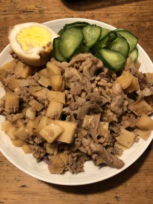 春野菜の台湾風そぼろご飯