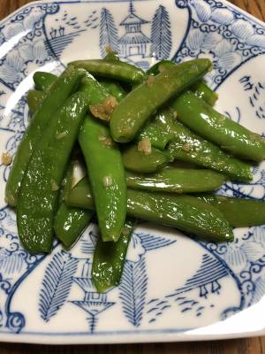 スナップえんどうの塩炒め