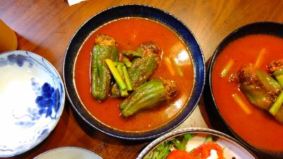 ピーマンの肉詰め トマトジュース煮