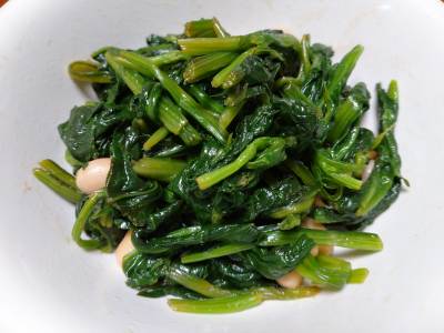 ゆでほうれんそうのサラダ