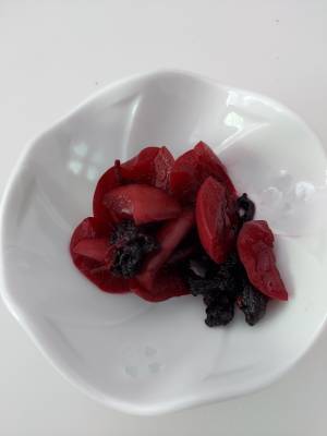 梅のカリカリ漬け