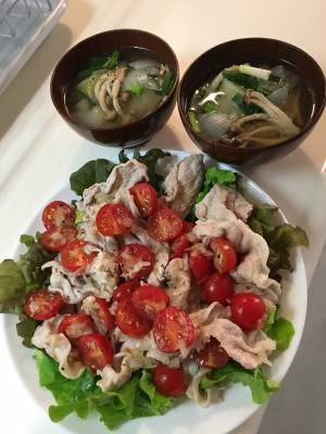 洋風トマト冷しゃぶ＆野菜のコンソメスープ