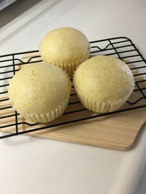 しょうゆ風味の蒸しパン