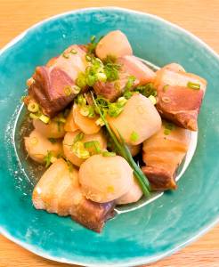 里芋と豚肉の煮っころがし