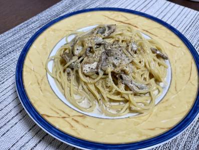 スパゲッティ きのこクリームソース
