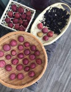 梅干しの袋漬け