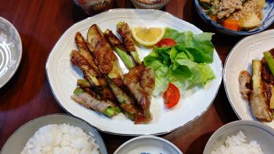 アスパラの肉巻き