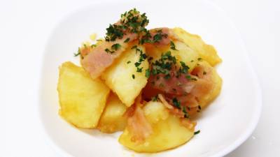 じゃがいもとベーコンの煮ころがし