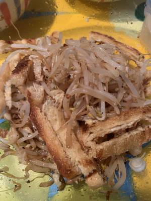 もやしとカリカリ油揚げのあえ物