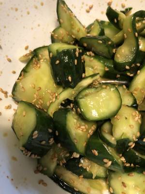 きゅうりサラダ