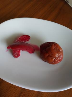 梅のカリカリ漬け レシピ 重信 初江さん みんなのきょうの料理 おいしいレシピや献立を探そう 梅のカリカリ漬け レシピ 重信 初江さん みんなのきょうの料理 おいしいレシピや献立を探そう