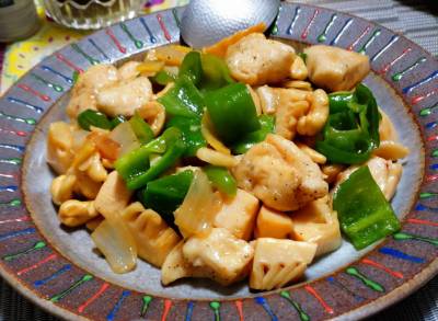 鶏むねカシューナッツ炒め