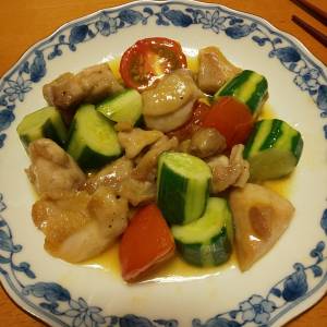 きゅうりと鶏肉の甘酢炒め
