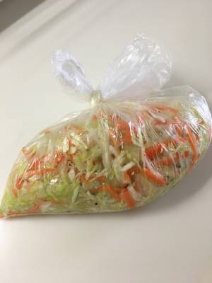 コールスローサラダ