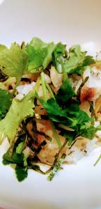 菜の花とかますのひじきご飯