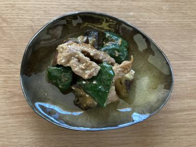 なすと豚肉のしぎ焼き