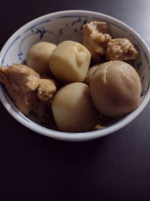 里芋と鶏肉の煮物