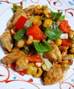 鶏とカシューナッツの炒め物