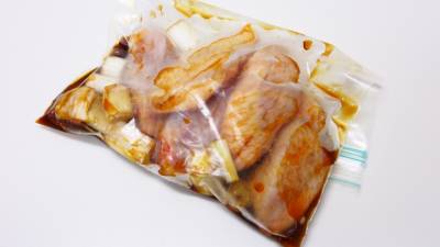 冷凍鶏手羽先（鶏手羽先の黒酢煮）