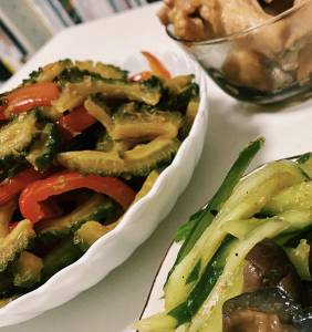 ゴーヤーといんげんのクタクタ炒め煮