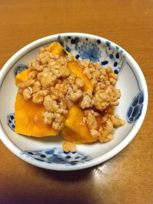 かぼちゃのピリ辛そぼろあんかけ