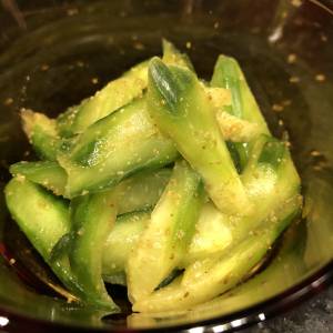 きゅうりのクミン漬け