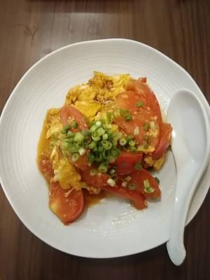 トマトと卵のオイスターあんかけ