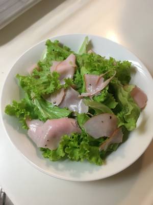 ちぎりキャベツのワンボウルサラダ