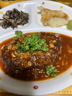 にんにくハンバーグ