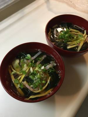 卵とわかめのスープ春雨