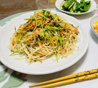 ツナと豆苗（トーミョー）のソーミンチャンプルー