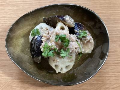 なすとれんこんの肉みそ炒め