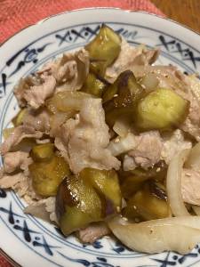 豚肉となすの甘辛炒め