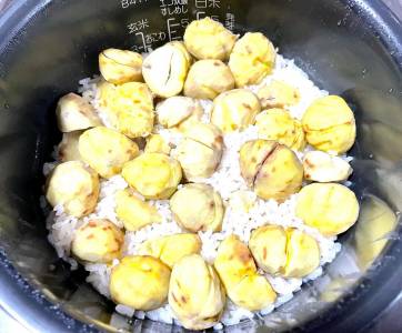 ふんわり栗おこわ