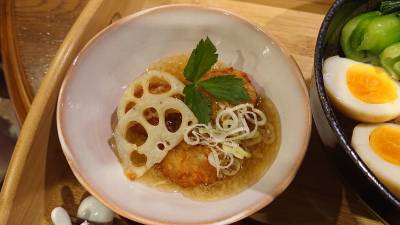 れんこんもちの揚げだし