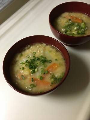 小松菜とにんじんのみそ汁