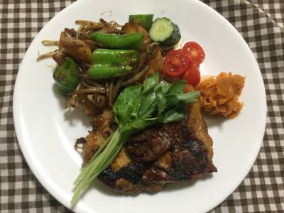 鶏もも肉の梅煮