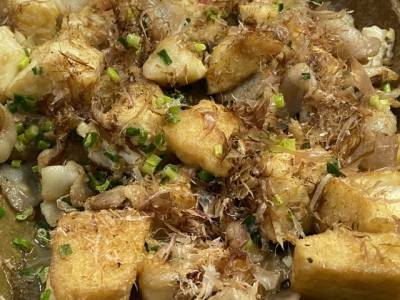 ちぎり厚揚げと豚バラの和風炒め