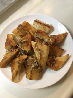 長芋とじゃこのバターじょうゆ炒め