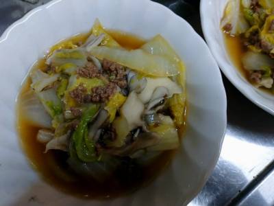 白菜とひき肉のうま煮