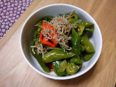 ピーマンのじゃこ煮