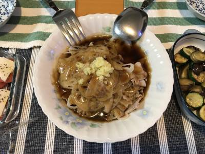 れんこんと豚バラの重ね蒸し