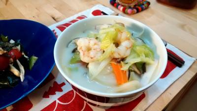 煮込みチャンポンうどん