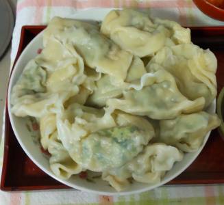 豚肉の水ギョーザ