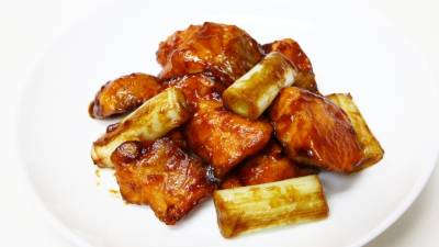 さけとねぎの黒酢ソースあえ